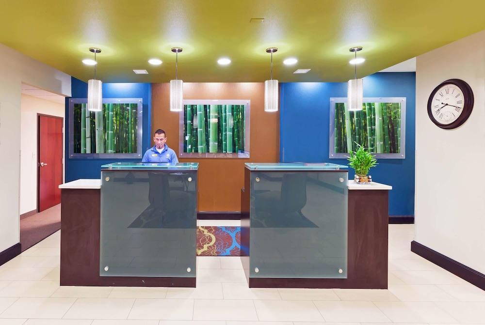 La Quinta By Wyndham Floresville מראה חיצוני תמונה