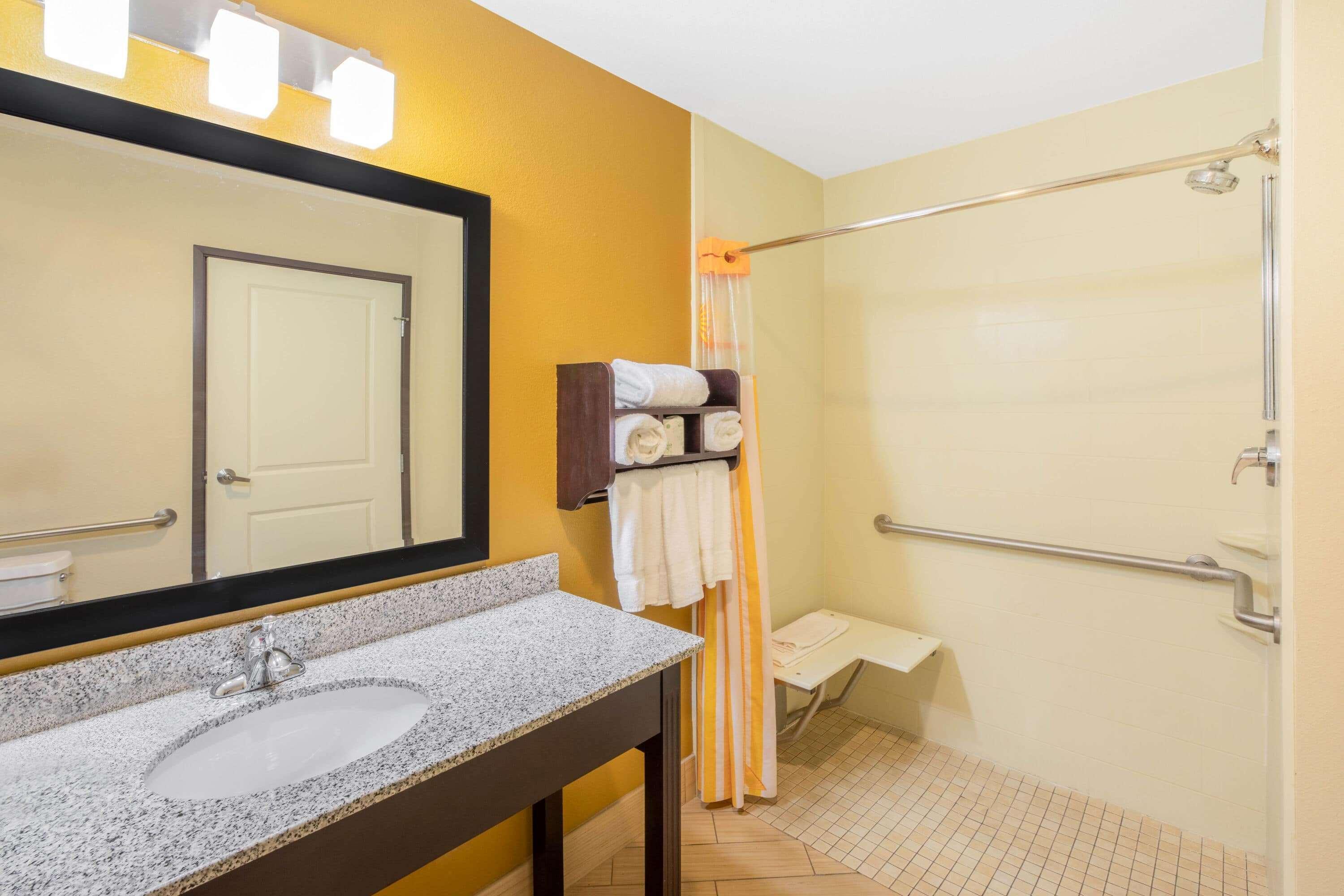 La Quinta By Wyndham Floresville מראה חיצוני תמונה