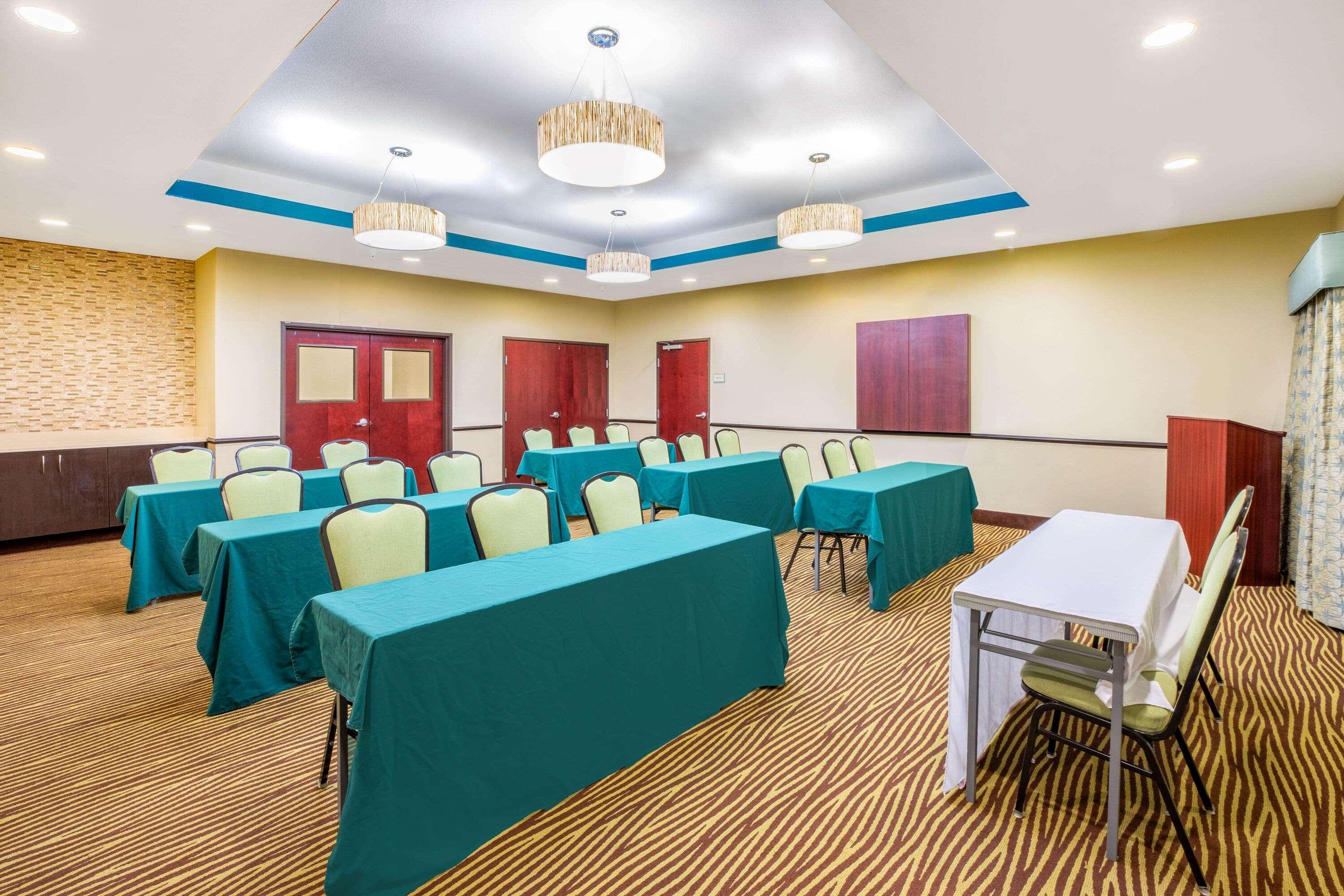 La Quinta By Wyndham Floresville מראה חיצוני תמונה