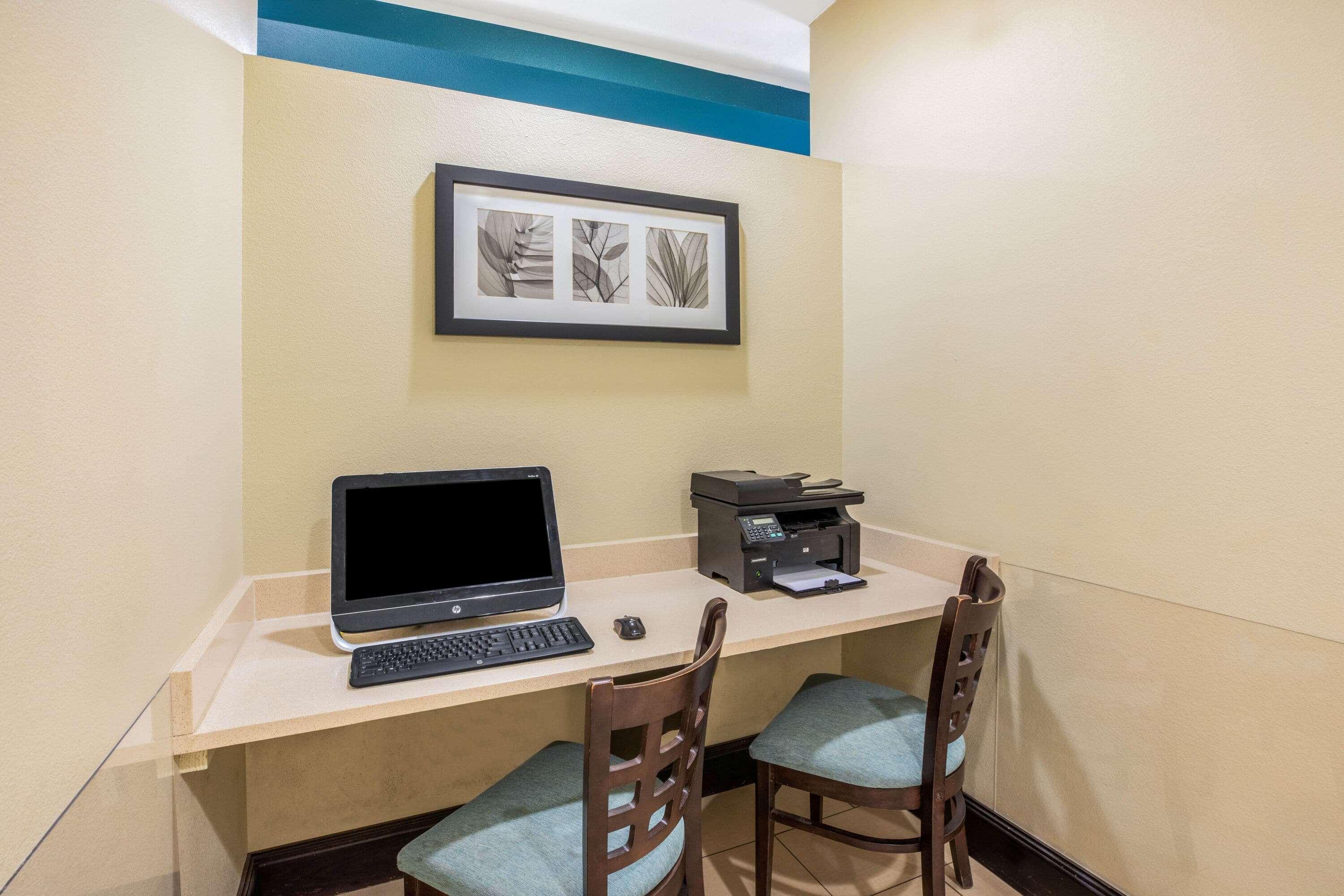 La Quinta By Wyndham Floresville מראה חיצוני תמונה